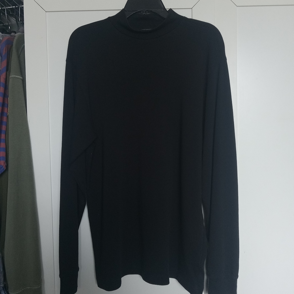 Daniel Cremieux Signature Collectioen's Size M EUC